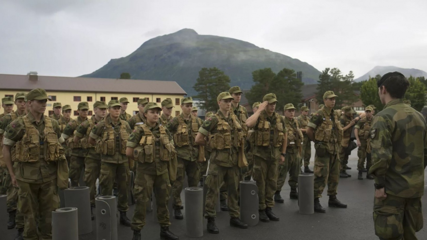 Na Uy từ chối cho phép NATO đặt căn cứ quân sự trong thời bình